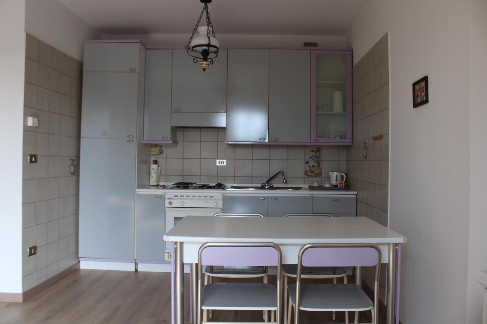 Casa Antony Daire Torri Del Benaco Dış mekan fotoğraf